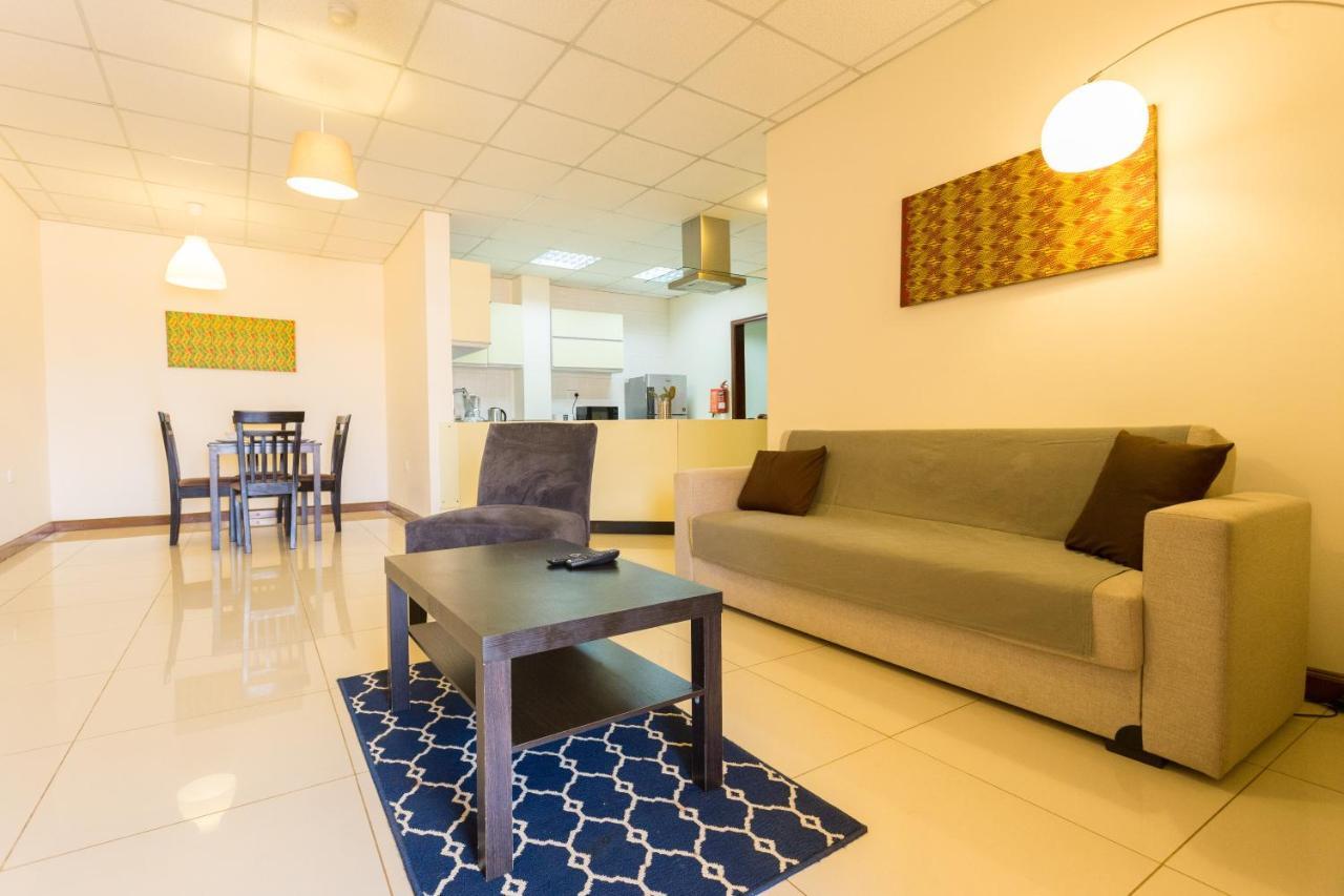 La Casa Baatsona Apts Sakumono Luaran gambar