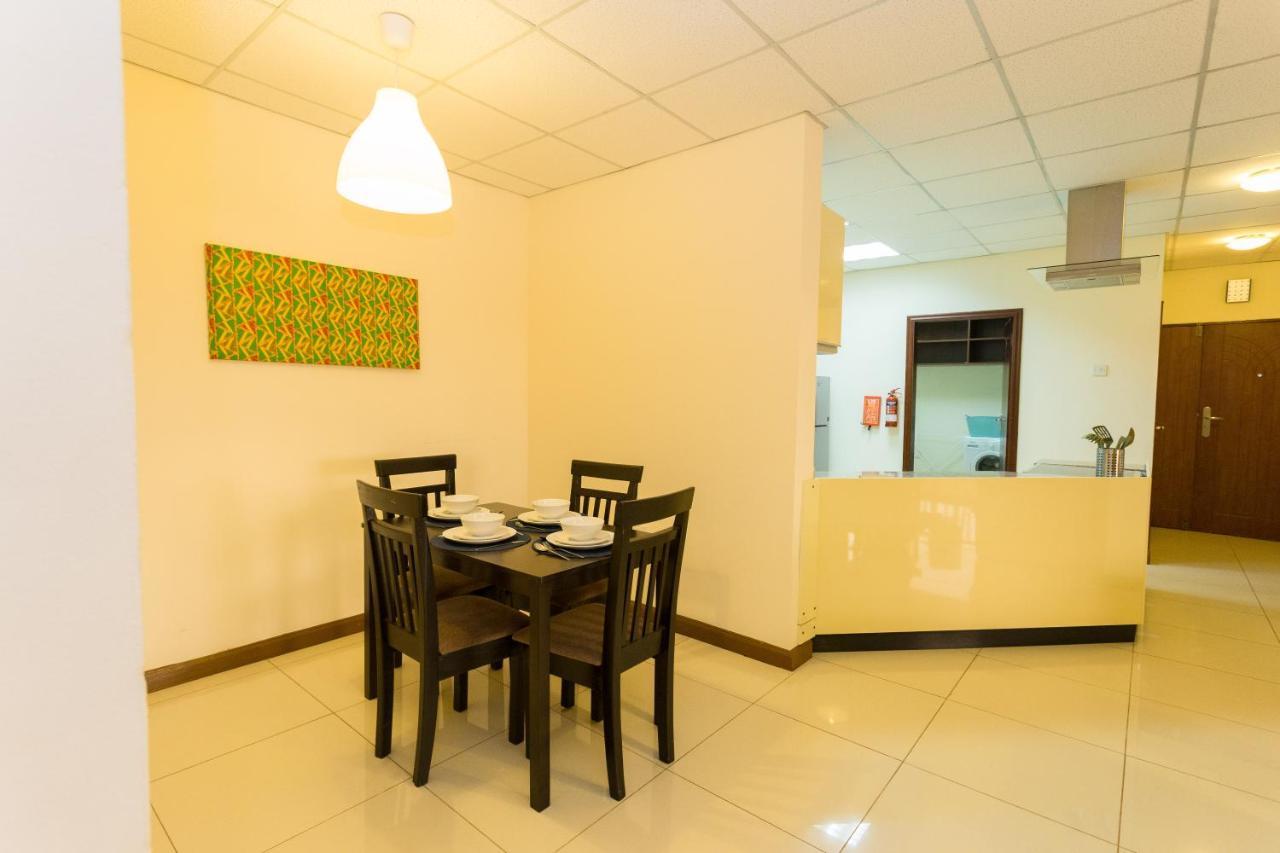 La Casa Baatsona Apts Sakumono Luaran gambar