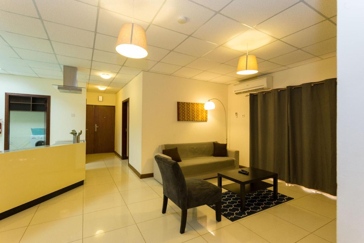 La Casa Baatsona Apts Sakumono Luaran gambar